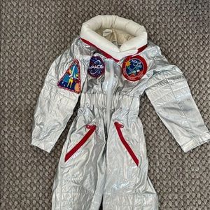 Astronaut costume